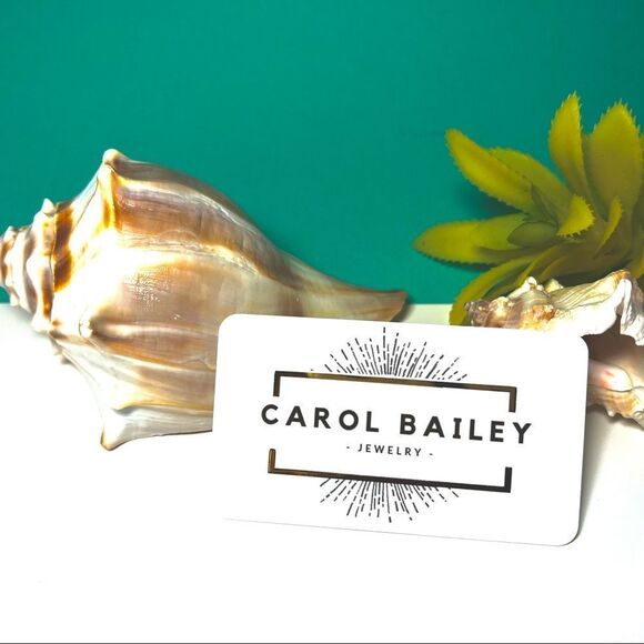 Emerald long drop earrings on gold hoops - Picture 5 of 6